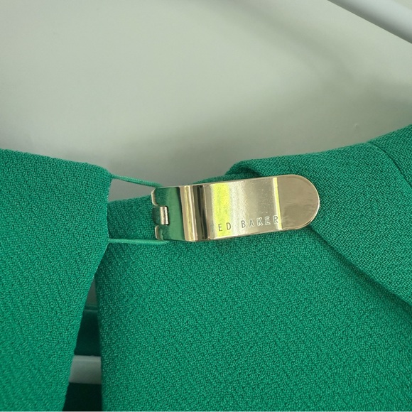Ted Baker Green Dress w/Belt - Picture 11 of 14